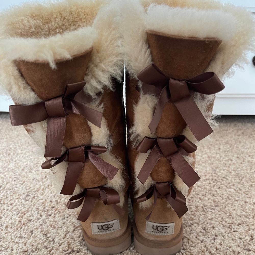 Ugg boots tall